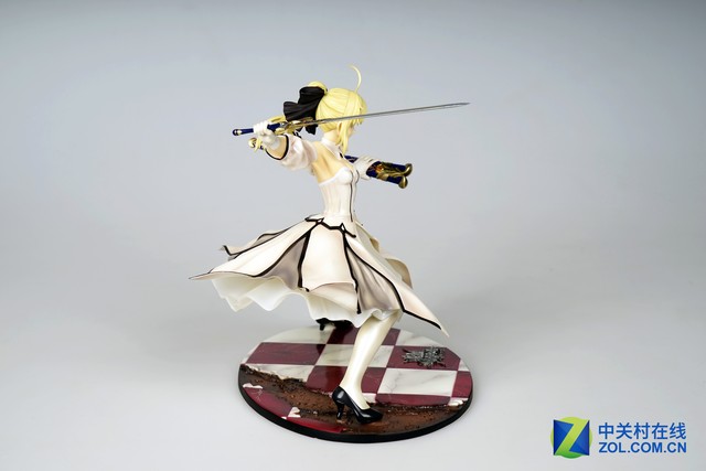 「Z玩主」Saber Lily 胜利的黄金之剑