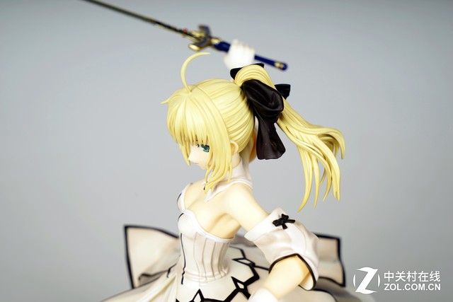 「Z玩主」Saber Lily 胜利的黄金之剑