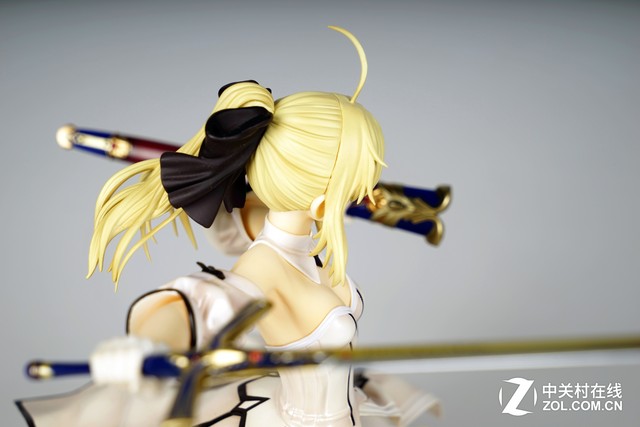 「Z玩主」Saber Lily 胜利的黄金之剑