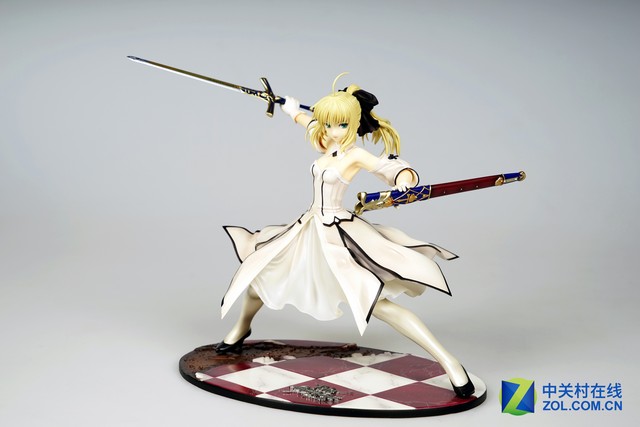 「Z玩主」Saber Lily 胜利的黄金之剑