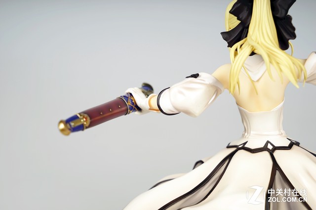 「Z玩主」Saber Lily 胜利的黄金之剑