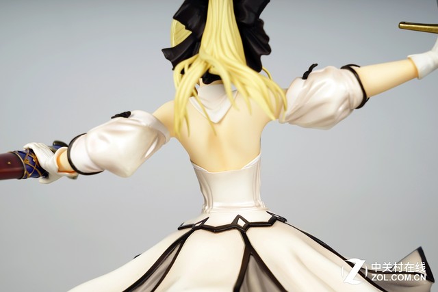 「Z玩主」Saber Lily 胜利的黄金之剑