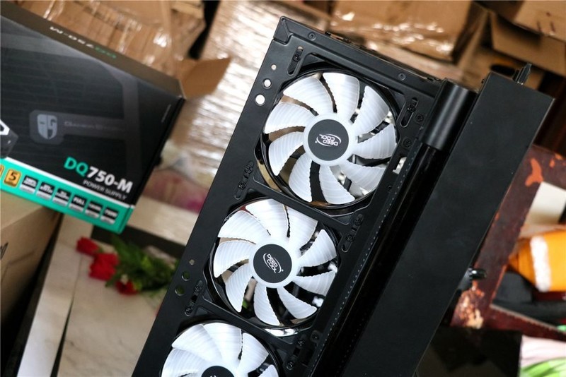 DEEPCOOL 九州风神 魔环RGB风扇套装：轻松开启RGB灯光之旅！