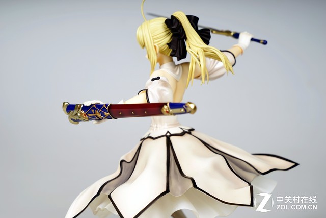 「Z玩主」Saber Lily 胜利的黄金之剑