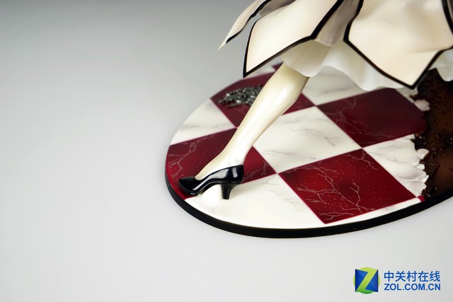 「Z玩主」Saber Lily 胜利的黄金之剑