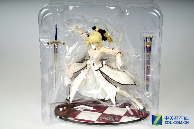 「Z玩主」Saber Lily 胜利的黄金之剑