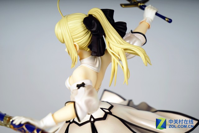 「Z玩主」Saber Lily 胜利的黄金之剑