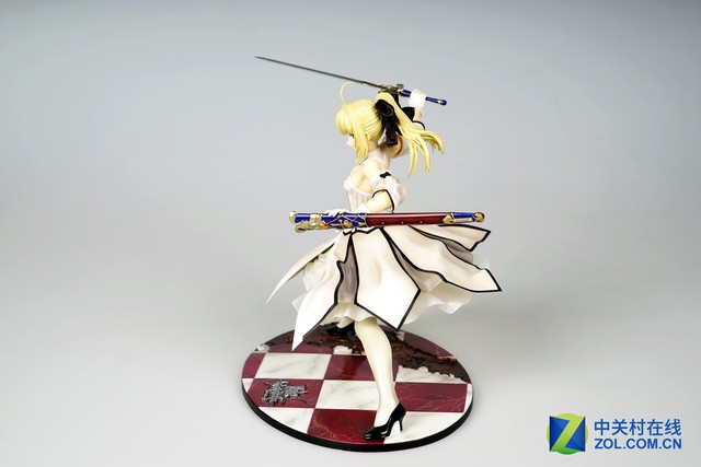 「Z玩主」Saber Lily 胜利的黄金之剑