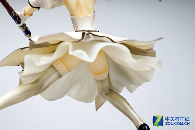 「Z玩主」Saber Lily 胜利的黄金之剑