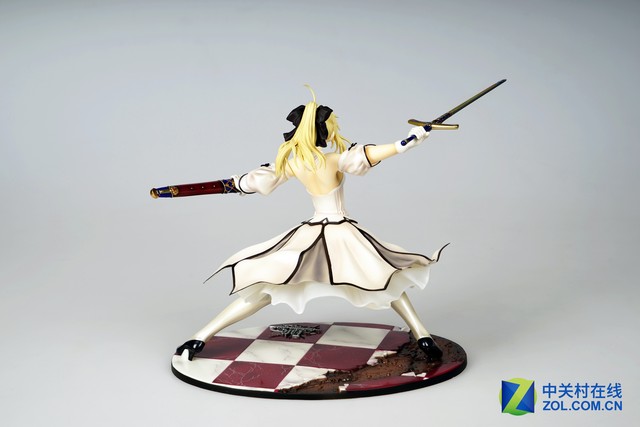 「Z玩主」Saber Lily 胜利的黄金之剑