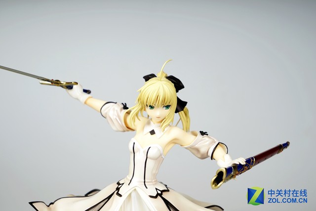 「Z玩主」Saber Lily 胜利的黄金之剑