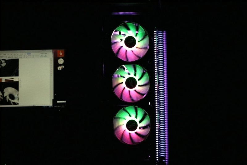 DEEPCOOL 九州风神 魔环RGB风扇套装：轻松开启RGB灯光之旅！