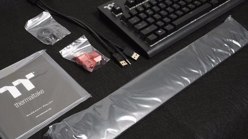 声控加USB HUB，电竞键盘新玩法--Tt X1星脉银轴机械键盘