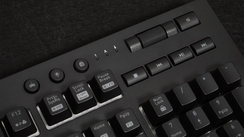 声控加USB HUB，电竞键盘新玩法--Tt X1星脉银轴机械键盘