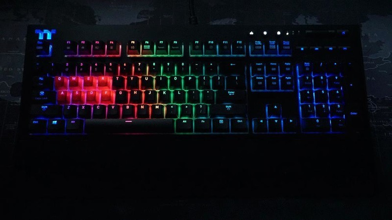 声控加USB HUB，电竞键盘新玩法--Tt X1星脉银轴机械键盘