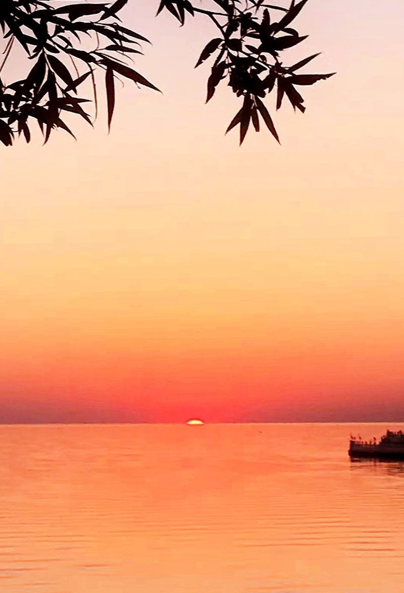 俏夕阳吉林查干湖