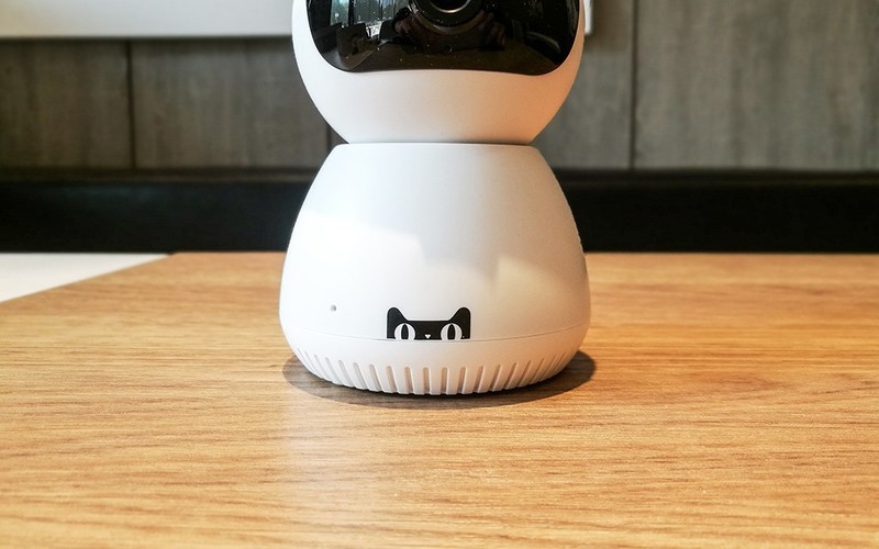 摄像头它最酷，智能AI可以媲美天眼，还有天猫附身