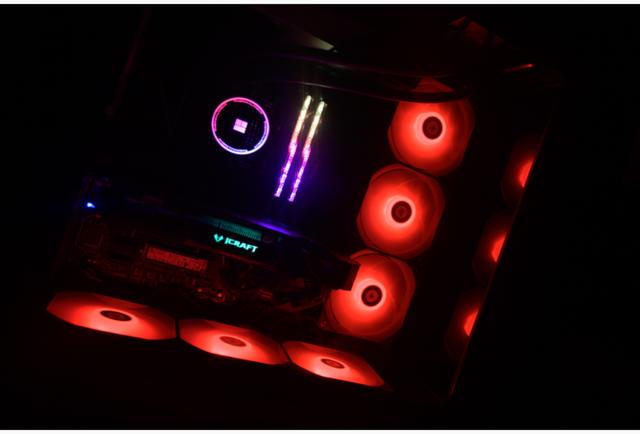 酷炫幻彩―利民水冷Frozen EYE 360一体式水冷装机