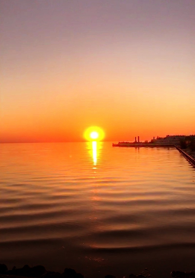 俏夕阳吉林查干湖