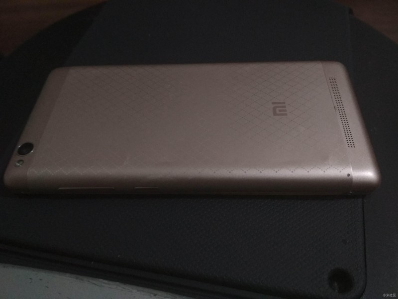 京东买的红米3用2个月电池鼓胀，客服居然要收100元维修费！