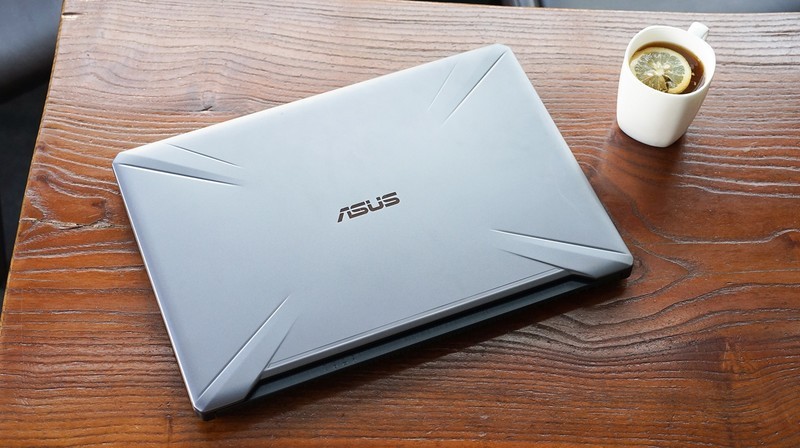 游戏本中的法拉利 华硕飞行堡垒6Plus评测