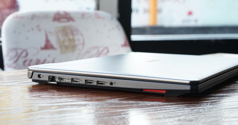 游戏本中的法拉利 华硕飞行堡垒6Plus评测