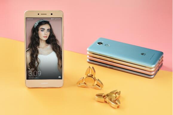 犹如亲临现场观赛 这款大屏手机着实强劲