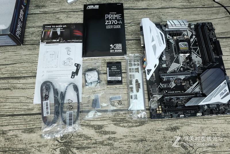 无兄弟不吃鸡，华硕PRIME Z370-A AURA RGB主板