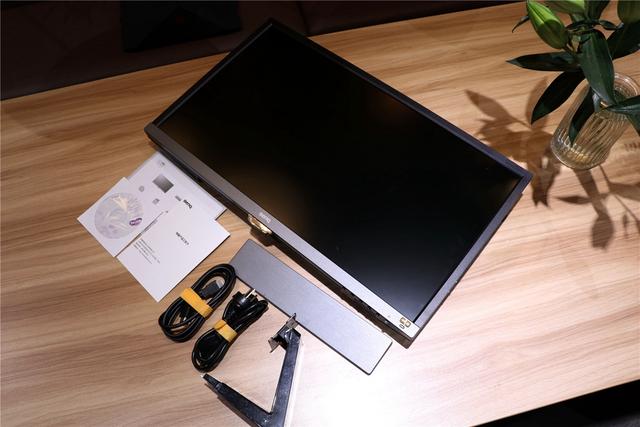 明基EL2870U 4k显示器体验：高端主机的黄金搭档！