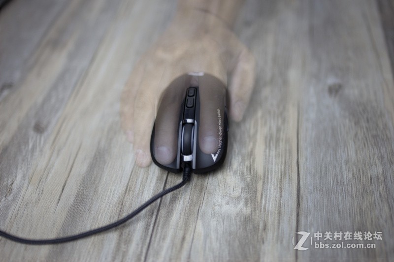 G90又升级，这次更轻更猛烈，富勒G90EVO游戏鼠标上手体验