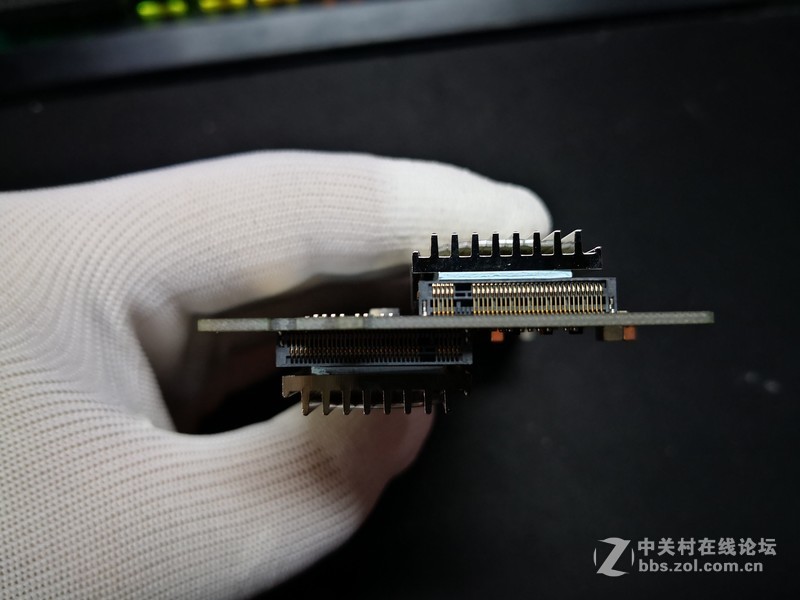 R6E OMEGA + I9 9980XE 开箱 水冷装机~