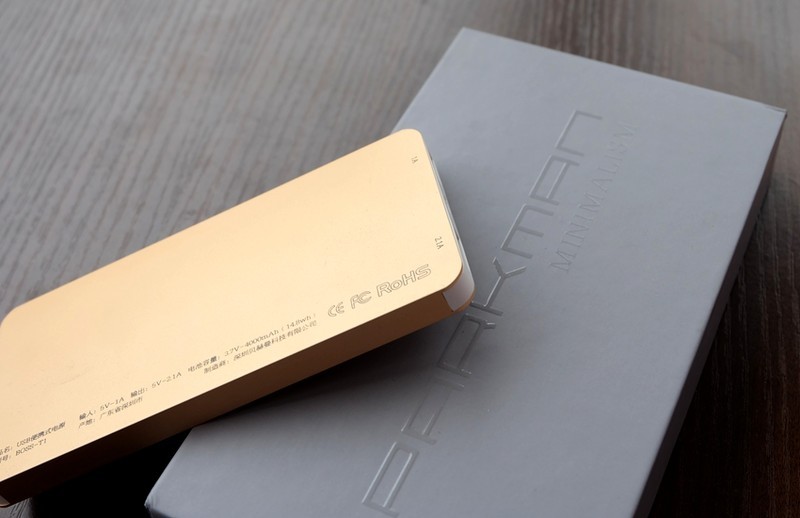 #移动电源#大屏手机平板好伴侣---体验分享贝赫曼（PARKMAN）波士T1移动电源的实测效率