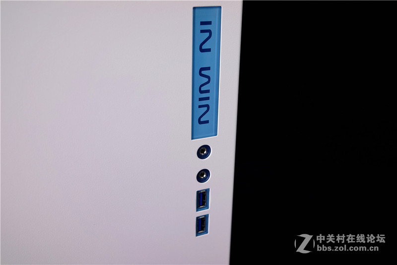 【首发评测】M-ATX新贵 迎广301首发简测