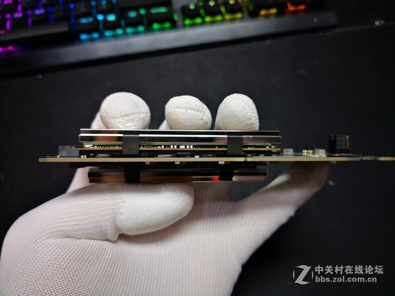 R6E OMEGA + I9 9980XE 开箱 水冷装机~