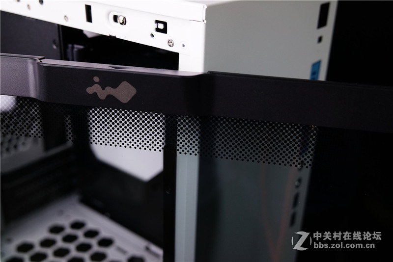 【首发评测】M-ATX新贵 迎广301首发简测