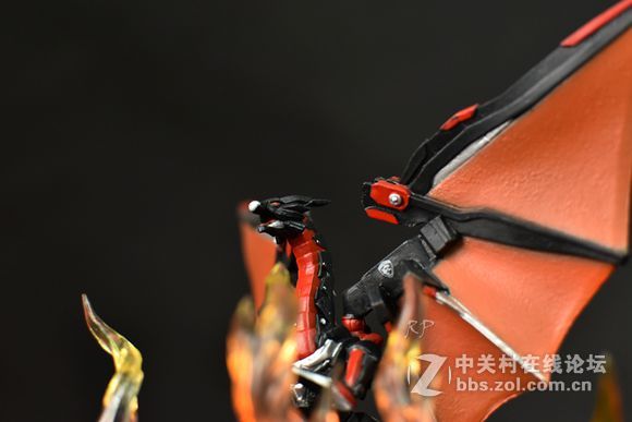 MSI微星红龙手办开箱