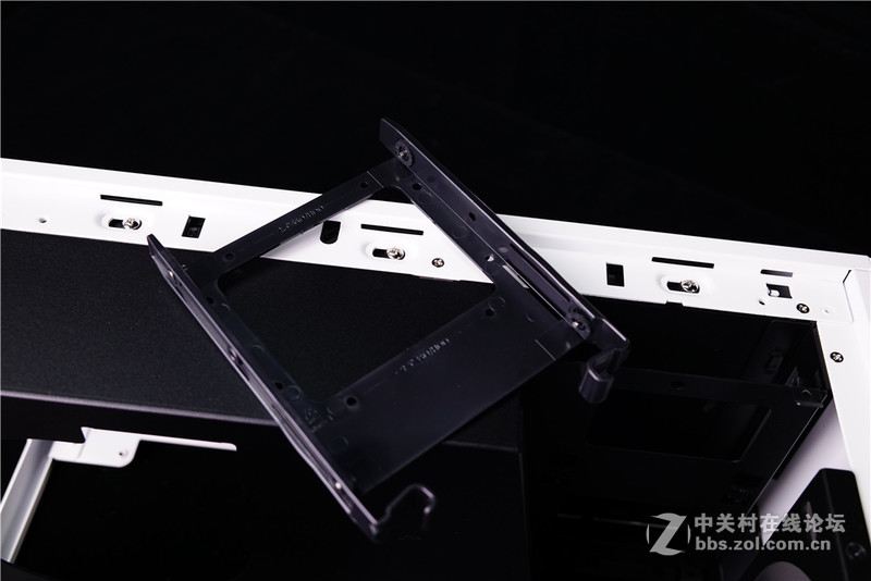 【首发评测】M-ATX新贵 迎广301首发简测