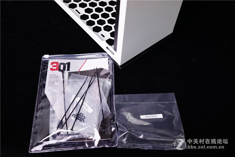 【首发评测】M-ATX新贵 迎广301首发简测