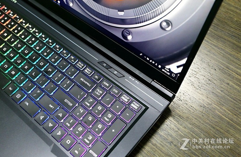 机械革命深海泰坦X3 i71050Ti豪华版——适应孩子学习需要的性能本