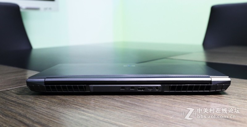 机械革命深海泰坦X3 i71050Ti豪华版——适应孩子学习需要的性能本