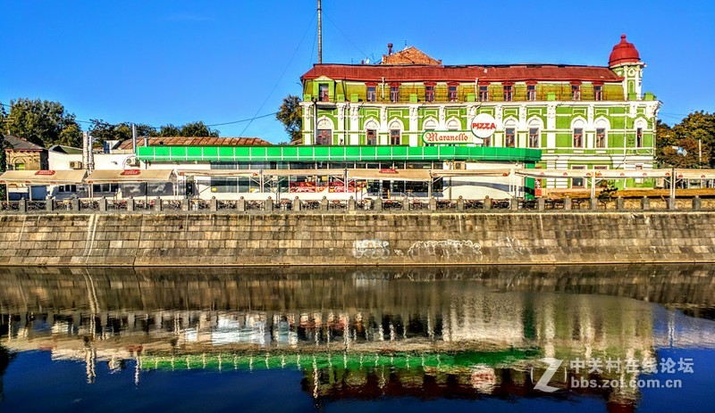 谷歌六太子Nexus 6 晚秋东欧小城