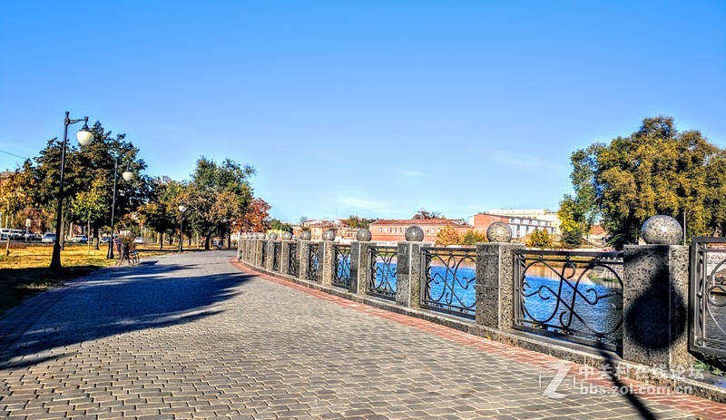 谷歌六太子Nexus 6 晚秋东欧小城