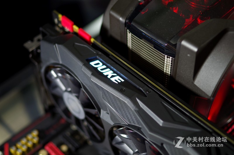 618年中剁手，4k显示器、电脑桌、GTX1070开箱、上机