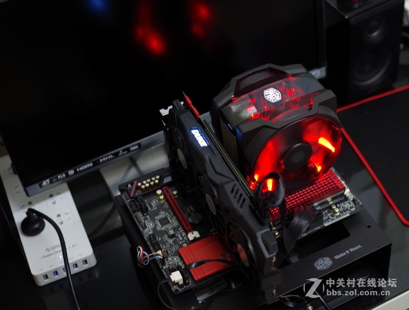 618年中剁手，4k显示器、电脑桌、GTX1070开箱、上机