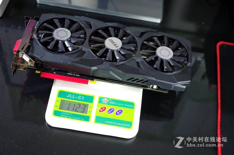 618年中剁手，4k显示器、电脑桌、GTX1070开箱、上机