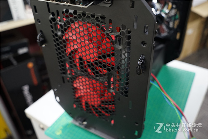 「Z玩主」从零开始的分体水冷主机装机作业 第二周进度