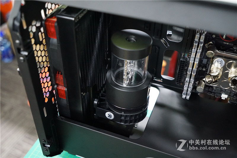 「Z玩主」从零开始的分体水冷主机装机作业 第二周进度