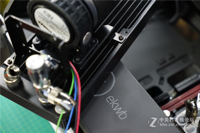 「Z玩主」从零开始的分体水冷主机装机作业 第二周进度