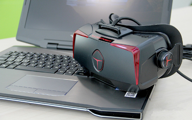 雷神幻影VR头显开箱图赏：带你进入虚拟现实