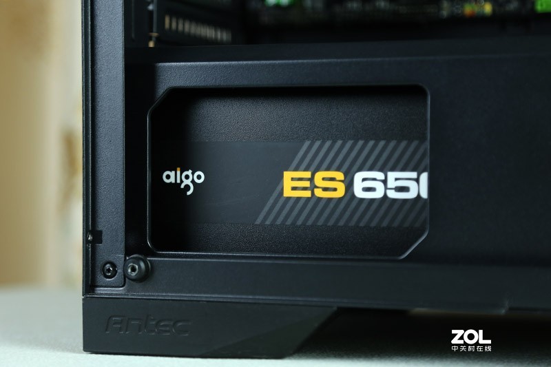 自带品质认证的稳定、高效电源：爱国者ES 650上机体验